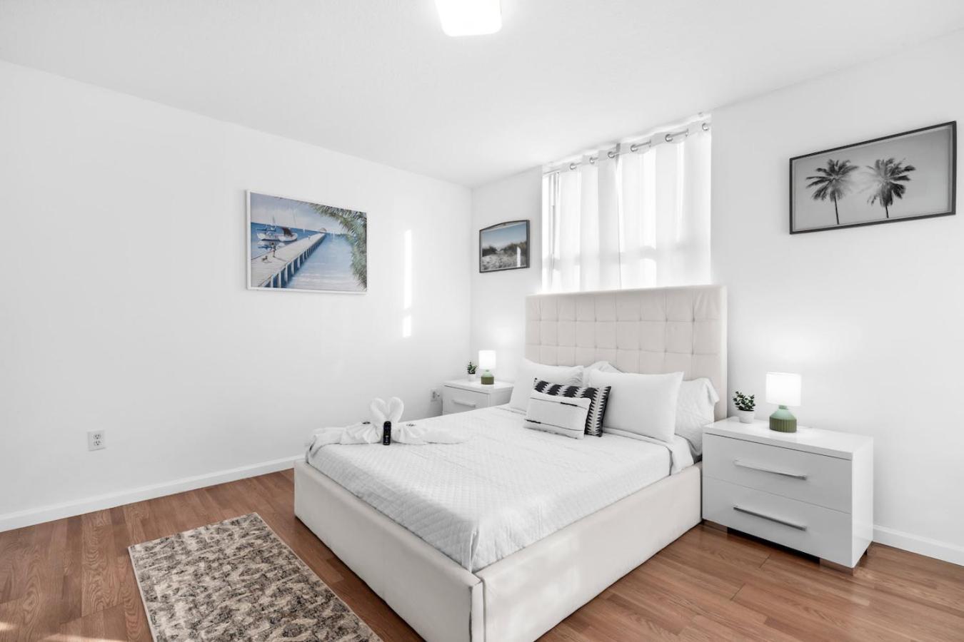 Spacious 2 Bed Unit In Brickell With Free Parking Appartement *